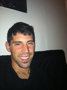 "It Started with a Chip" How Porcelain Veneers Ruined My Smile for 21 Years Until Dr. Jordan Davis Changed Everything 8 5cc9db aaa90c4337ce4e69b7aeef338c0086c1mv2